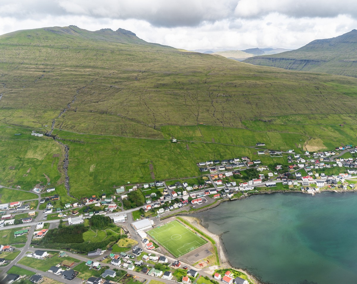 Miðvágur